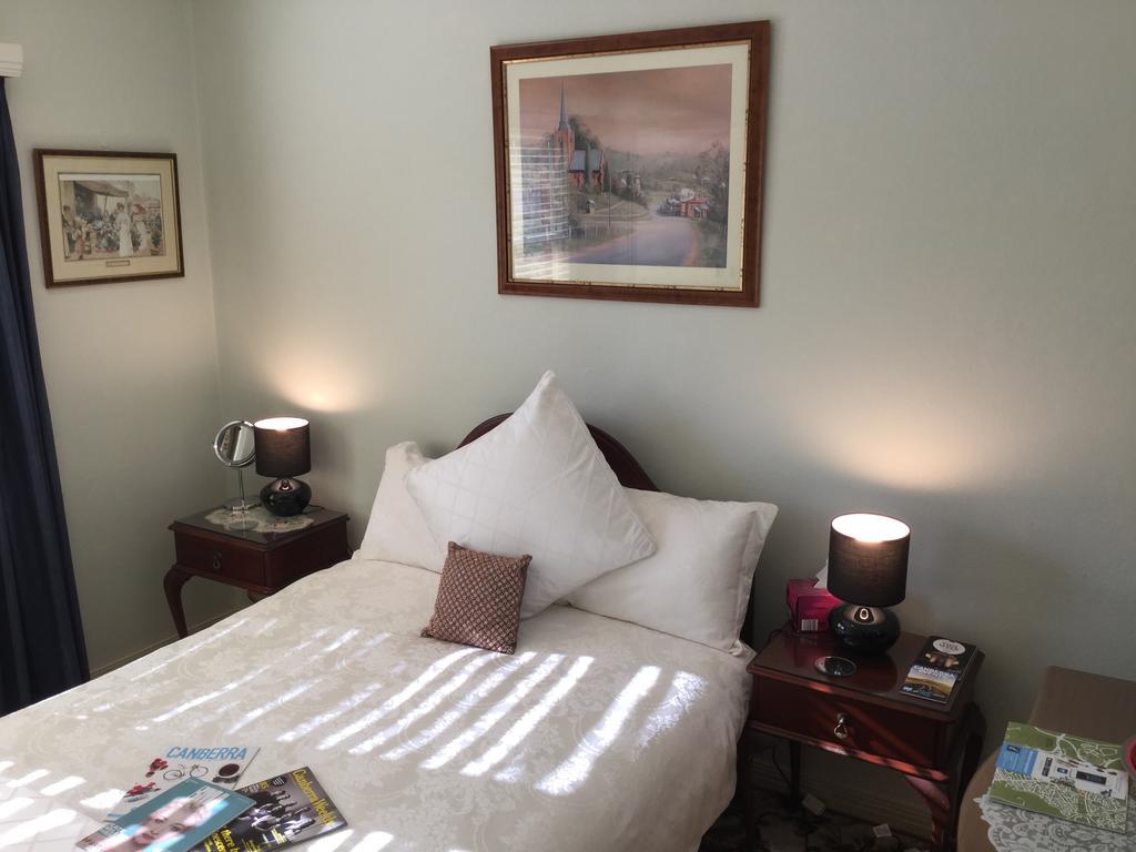 The Evergreen Bed And Breakfast Canberra Eksteriør billede